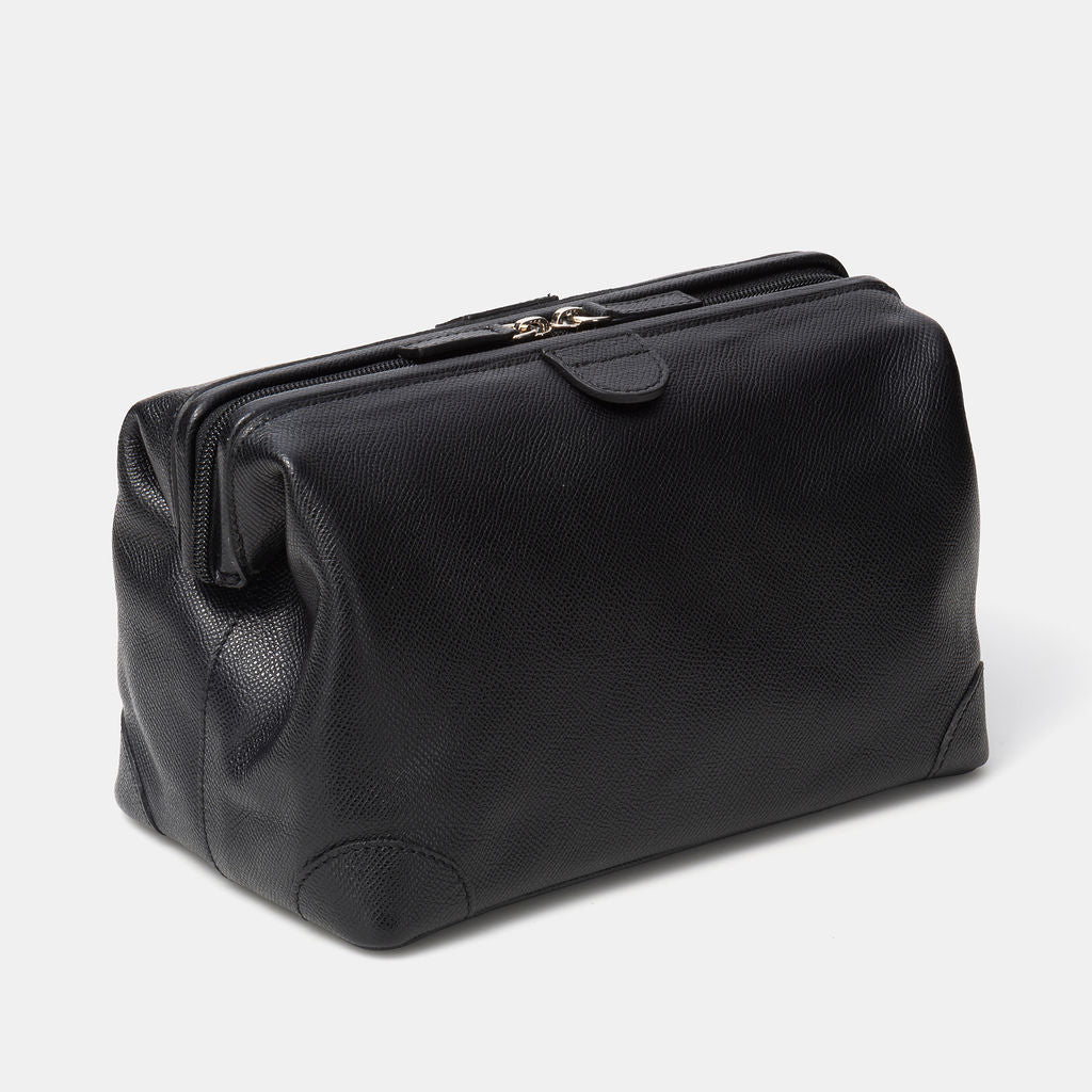 LEATHER SHAVING CASE