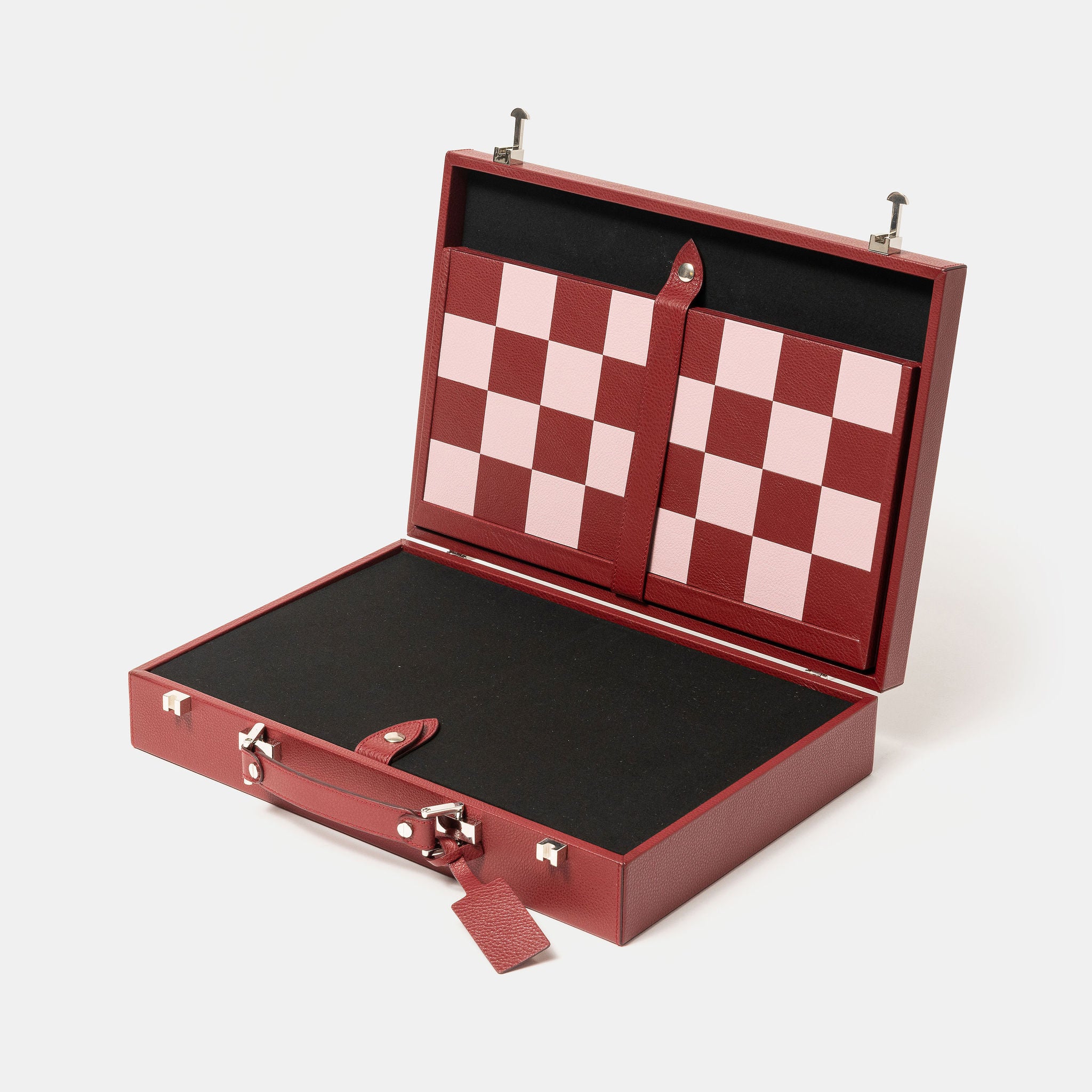 BACKGAMMON AND CHESS SET