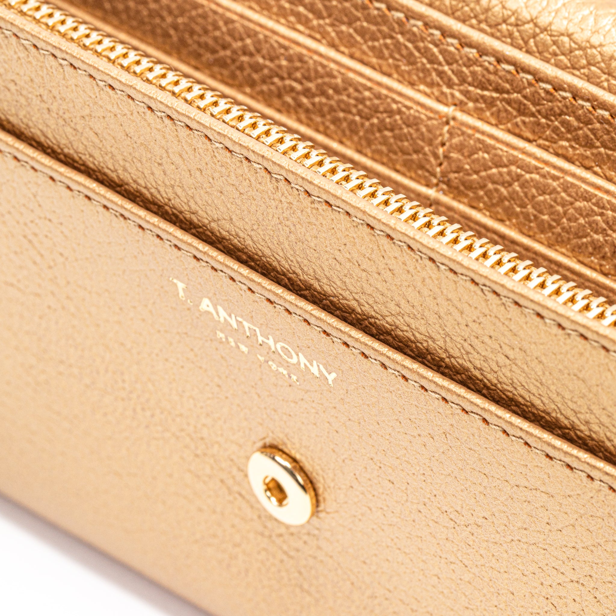 MONOGRAM LOGO WALLET