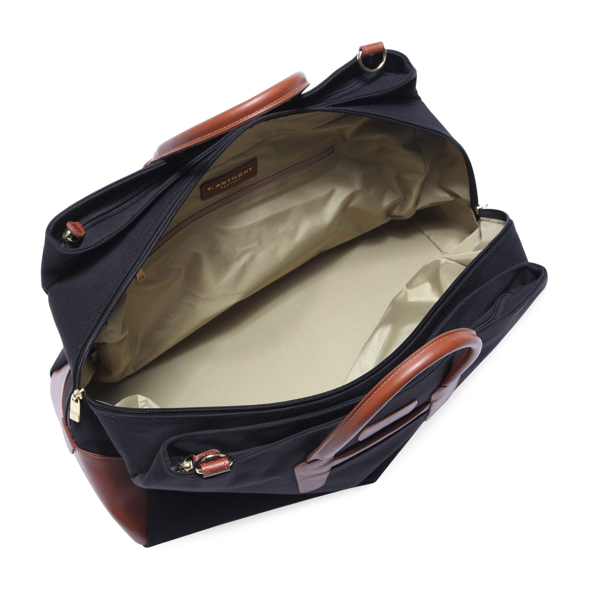 WEEKENDER DUFFLE