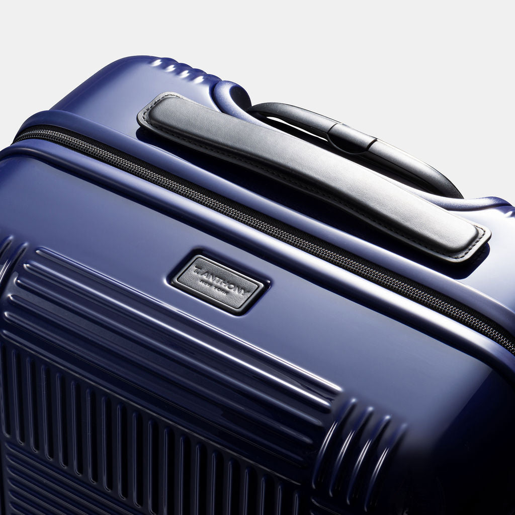 POLYCARBONATE CARRY ON SPINNER