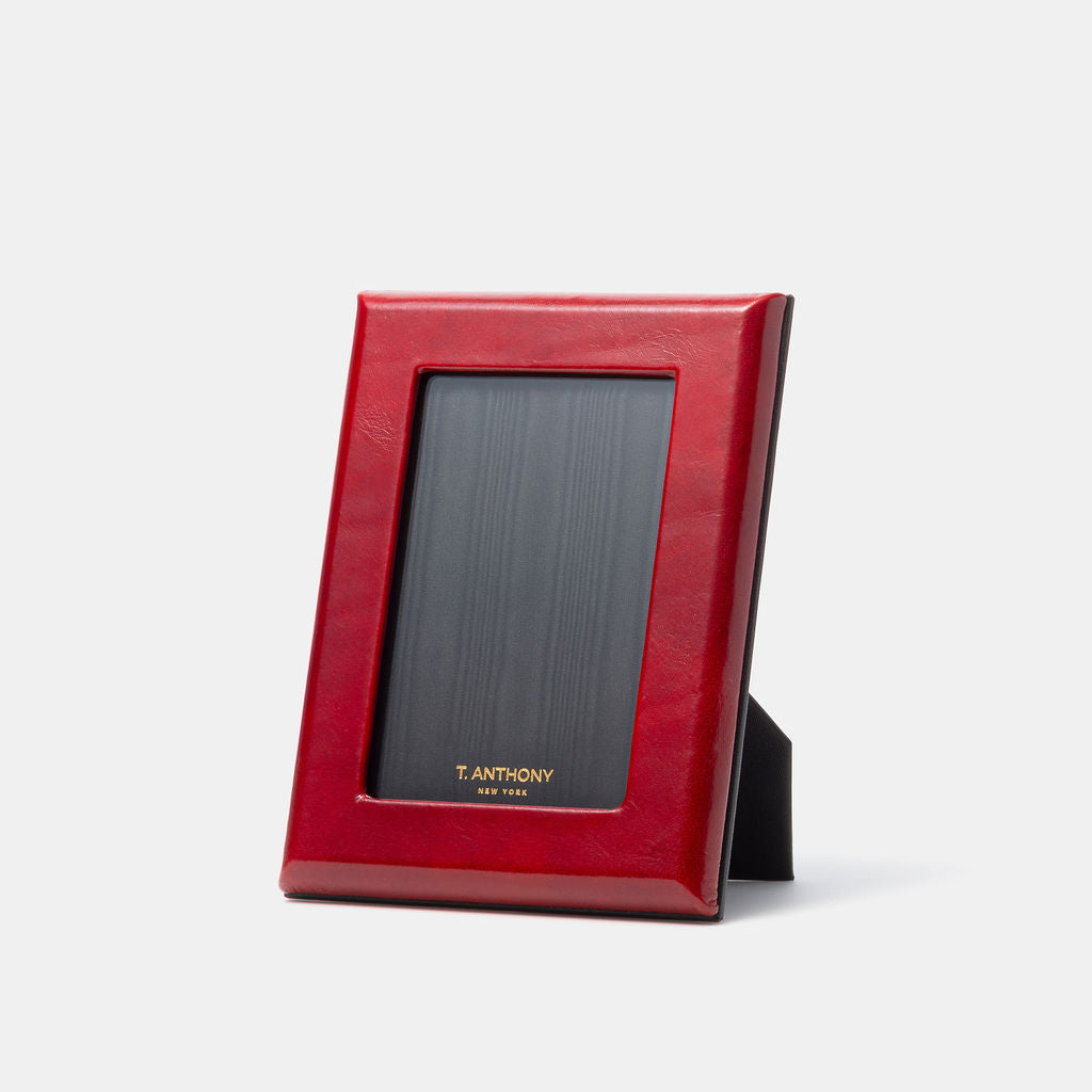 LEATHER PICTURE FRAME