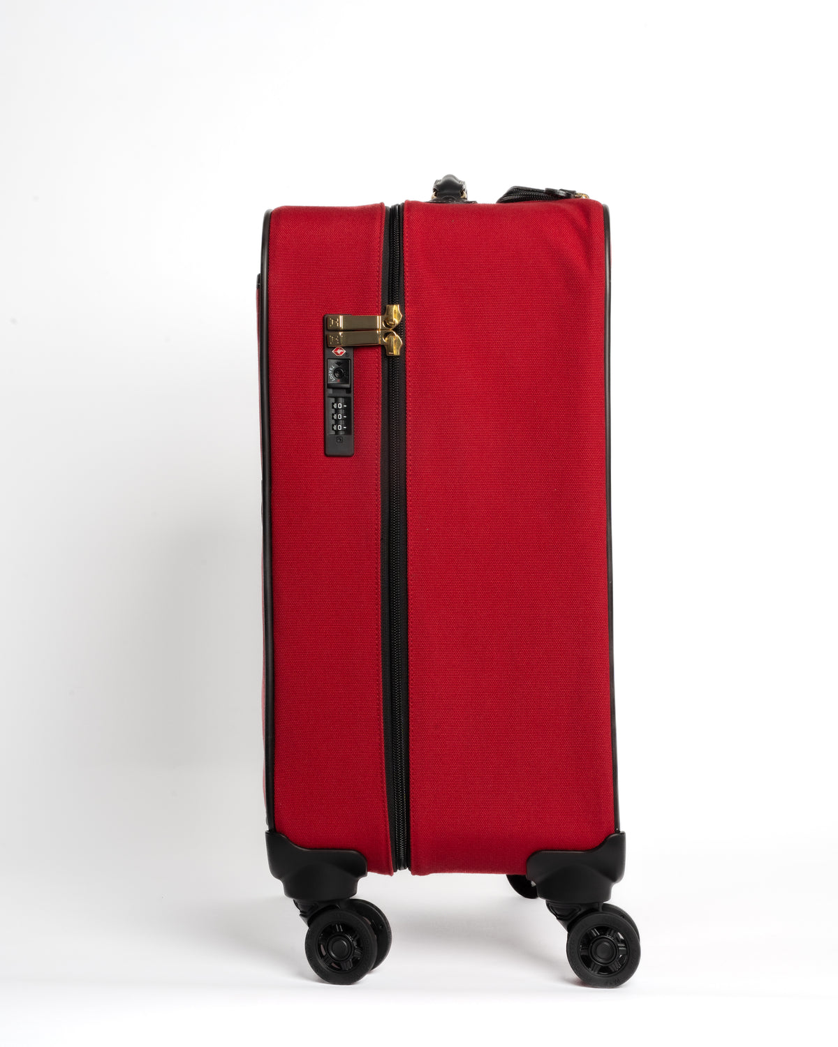 THE COSMOPOLITAN CARRY ON