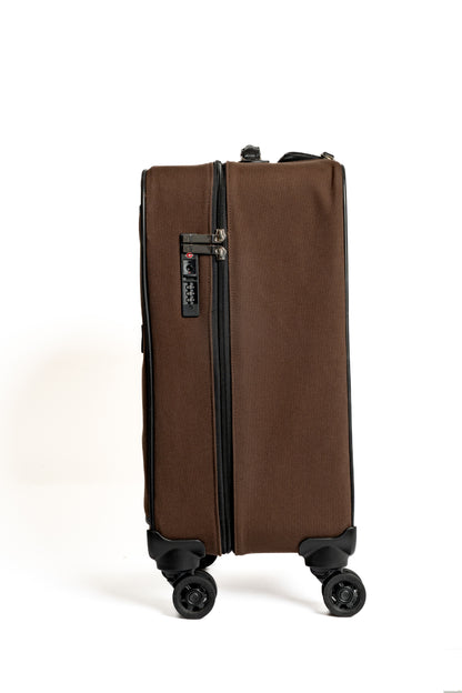 THE COSMOPOLITAN CARRY ON